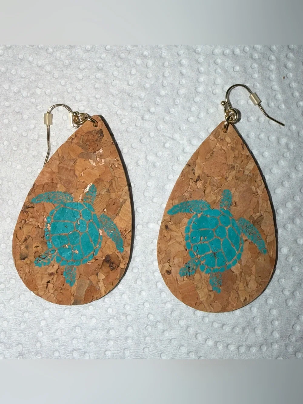 Cork Teardrop Earrings with Turquoise Sea Turtle Print - Unbranded